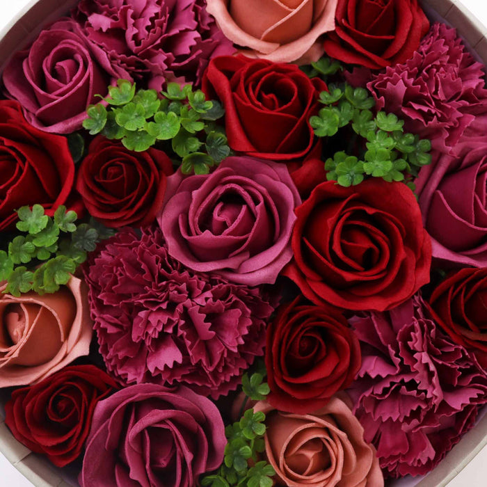 Caixa Redonda Vintage Rosas – Presente Sofisticado com Flores de Sabonete para Momentos Inesquecíveis